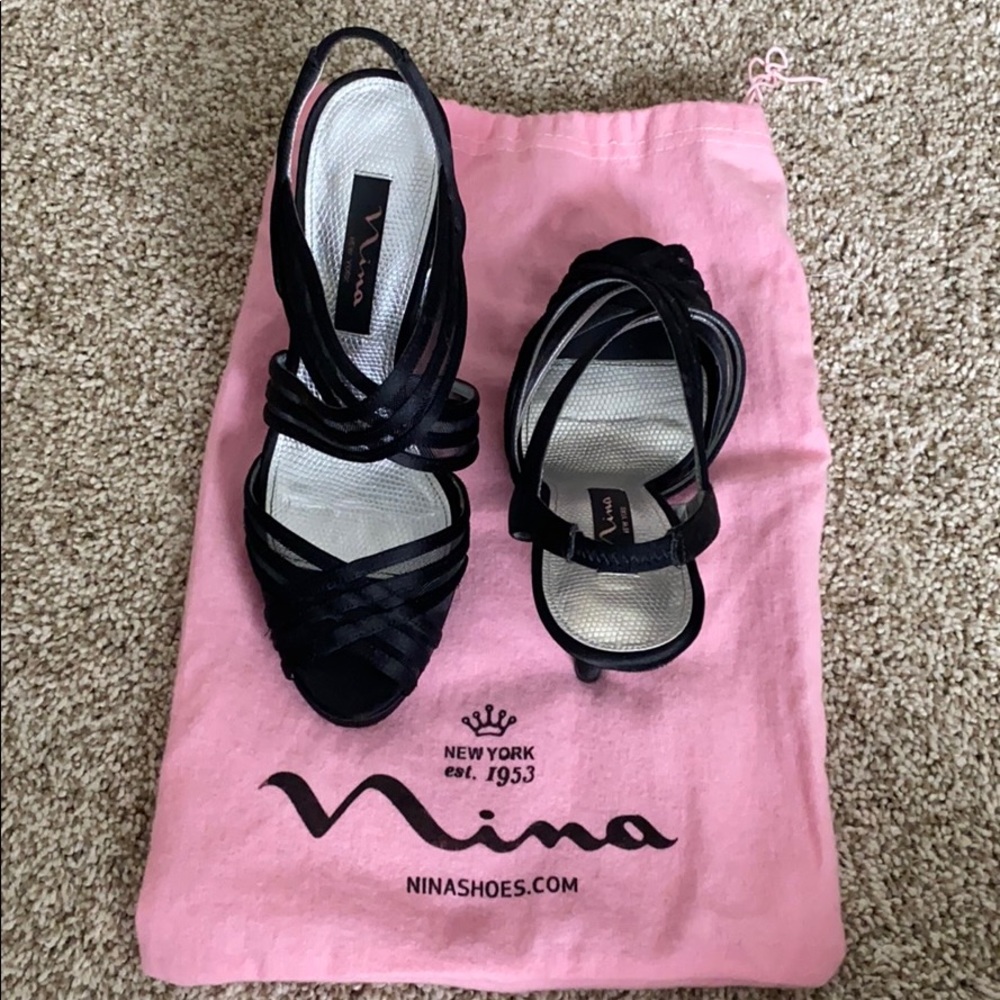 Nina NY strappy black pumps